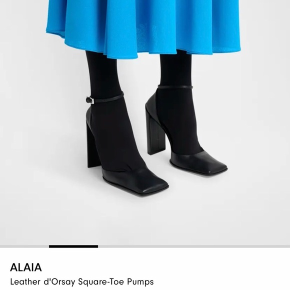 ALAIA
Leather d'Orsay Square-Toe Pumps - Picture 7 of 11